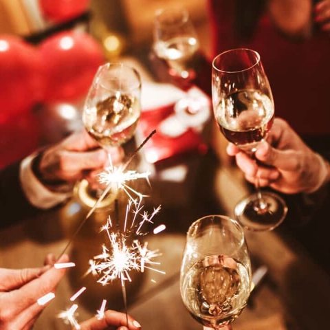 The Best Holiday Wines for Your New Year’s Eve Party